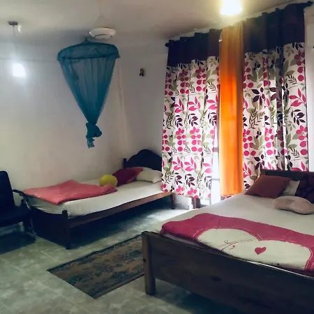Thisara Pool Resort Kataragama & Yala & Kabiliththa Safari Exterior photo
