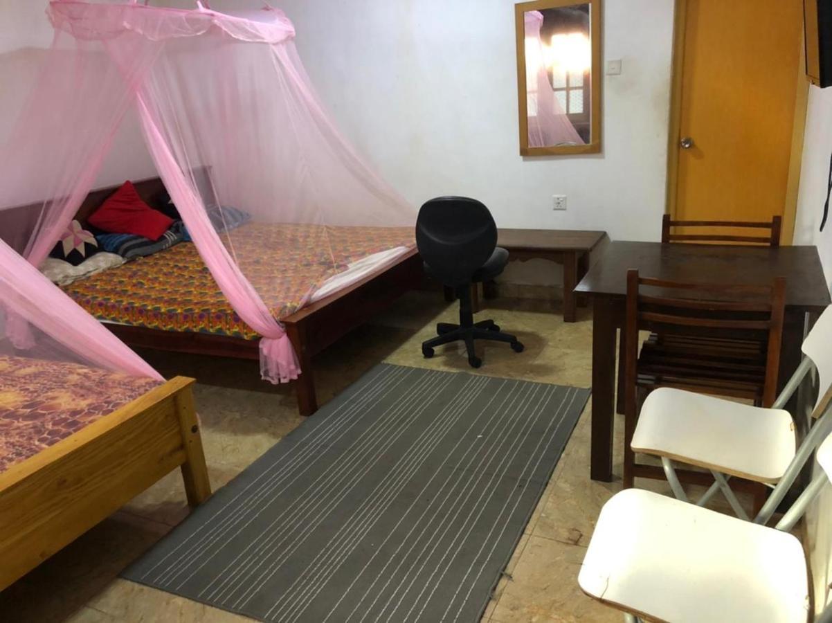 Hotel Thisara Pool & Yala & Kabiliththa Safari Kataragama